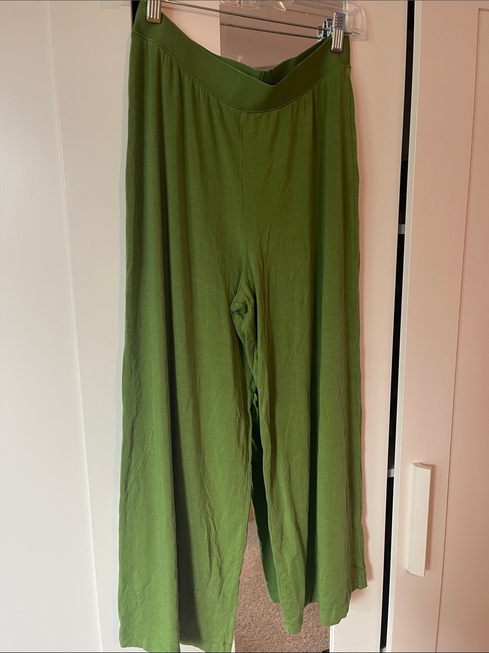 Gudrun Sjoden Olive Green Wide-Leg Cropped Pants